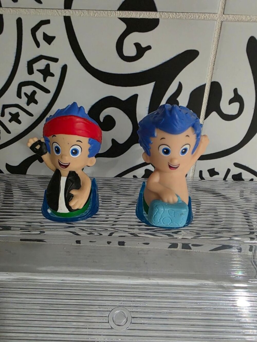 Lot of 2 Nickelodeon Bubble Guppies Rock N Go Sliders Gil and Rock N Roll Gil
